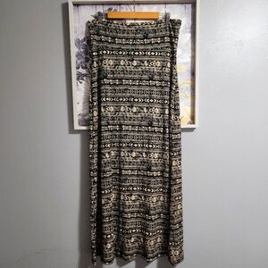 EUC XL Tan and Black Aztec Full Length Maxi Skirt